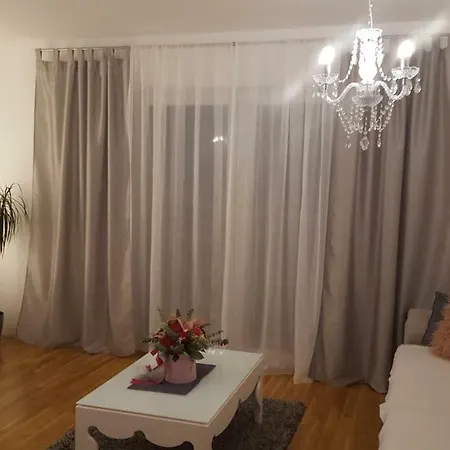 Ariam Apartmans