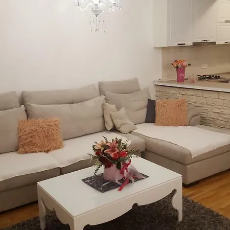 Ariam Apartmans *